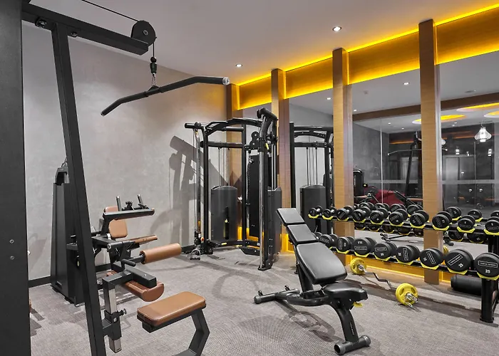 Hotel Magna Pivot - Boutique Class *