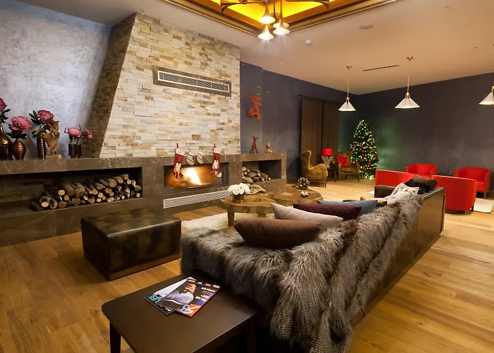 Magna Pivot - Boutique Class Hotel *