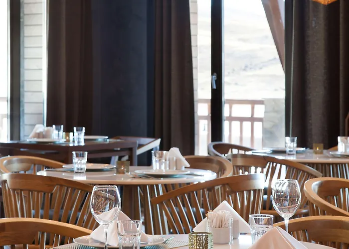 Magna Pivot - Boutique Class