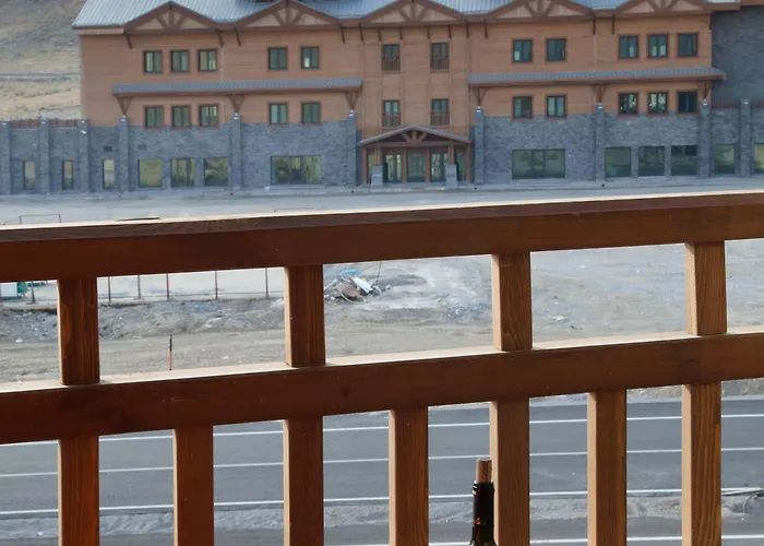 Magna Pivot - Boutique Class Mount Erciyes