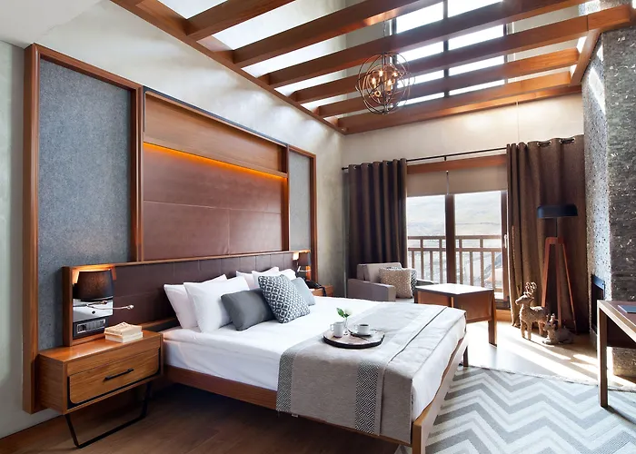 Hotel Magna Pivot - Boutique Class *